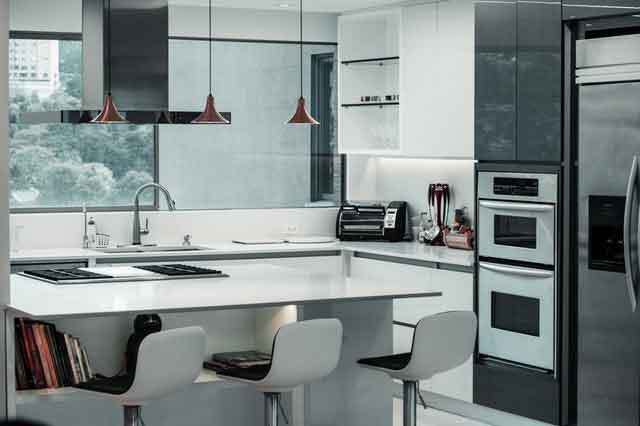 Astaneh Construction’s Remodeling Experts Share Top Four Mistakes to Avoid in Kitchen Renovation in Toronto
