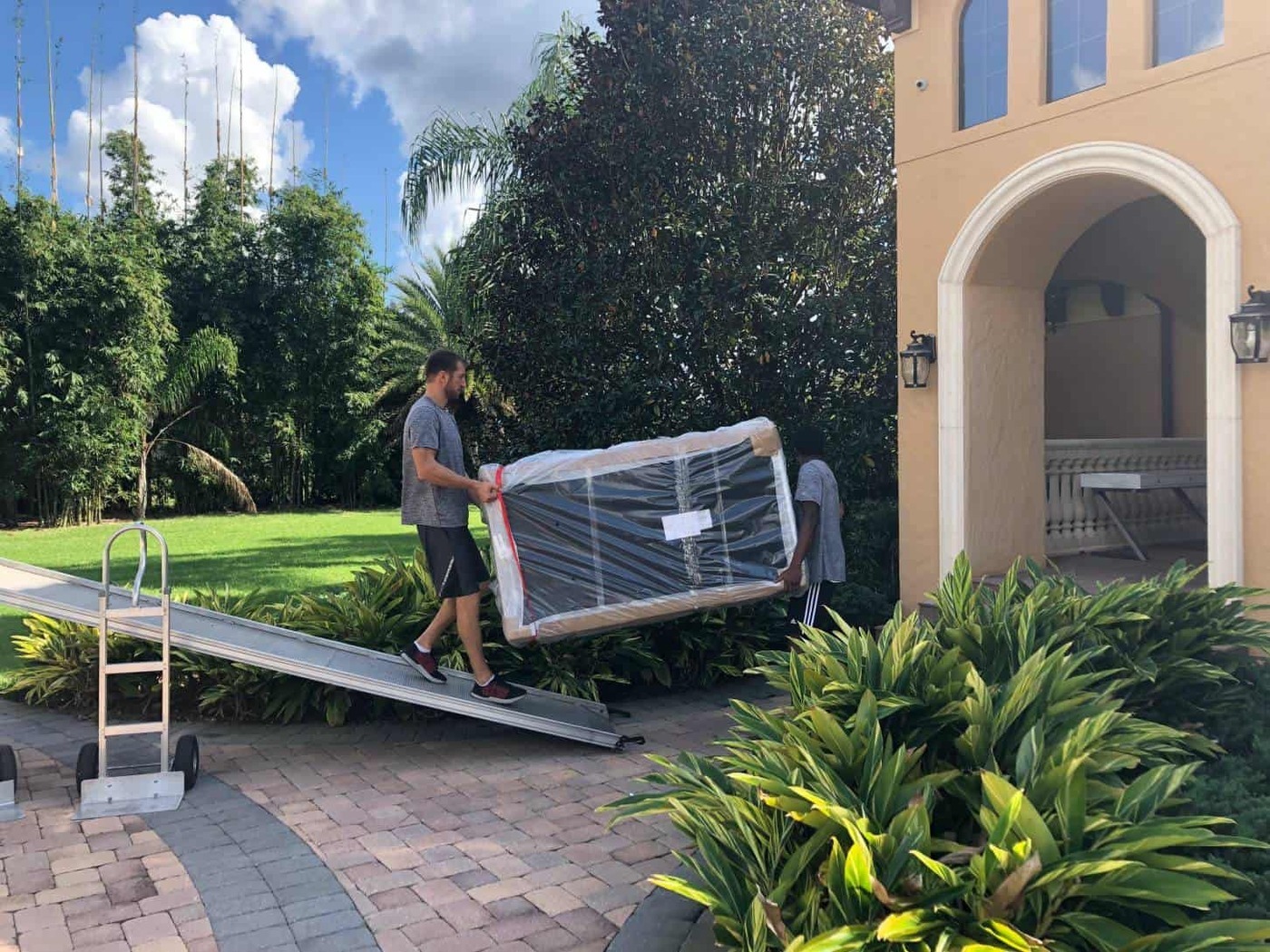 Teleport Moving And Storage For the past 15 years, the family owned business has made a name for itself by offering top-quality moving services and strong customer support to clients in Central Florida.