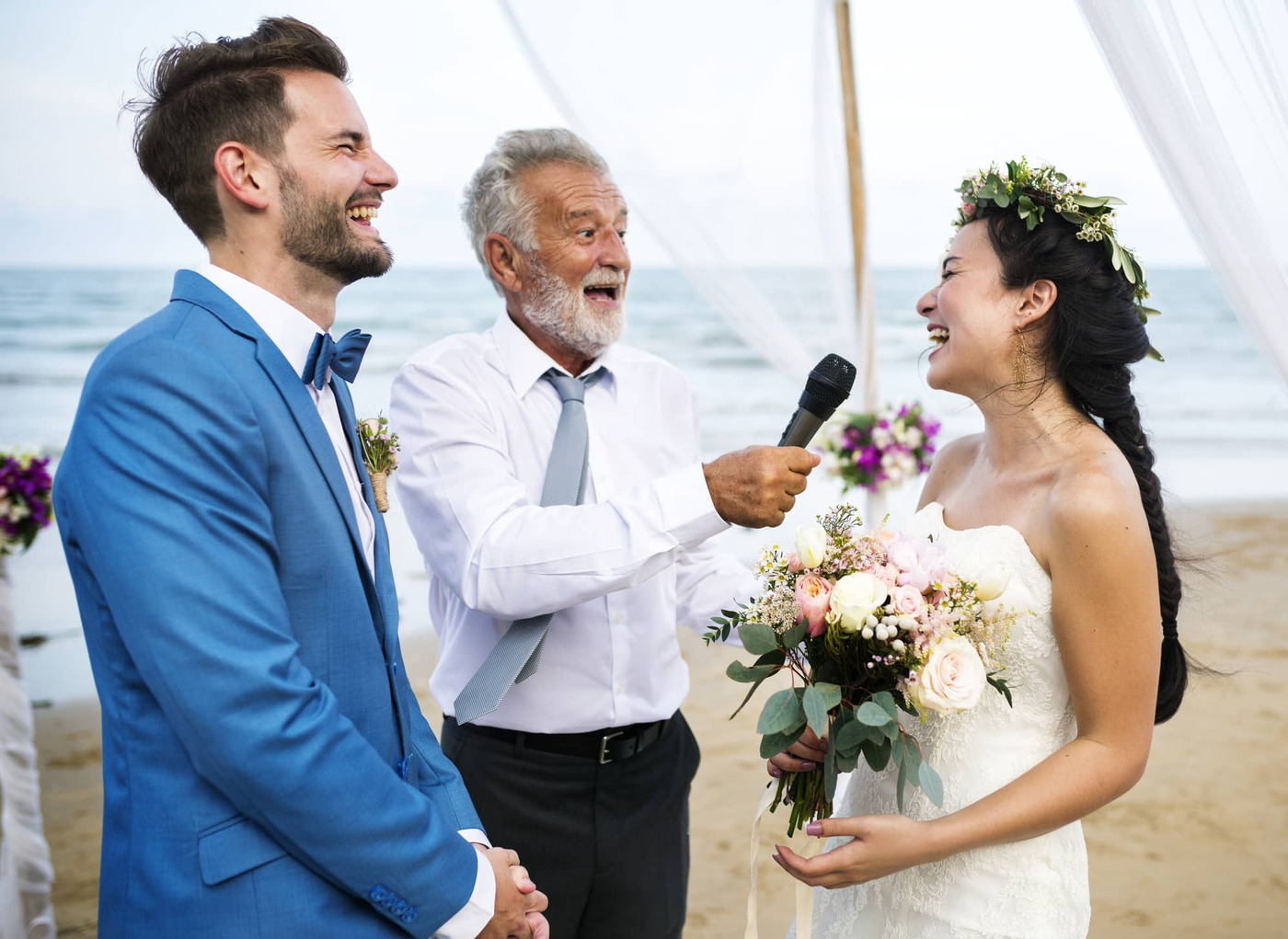 Wedding Pioneer is a platform that helps couples connect with photographers, vendors, and wedding planners.