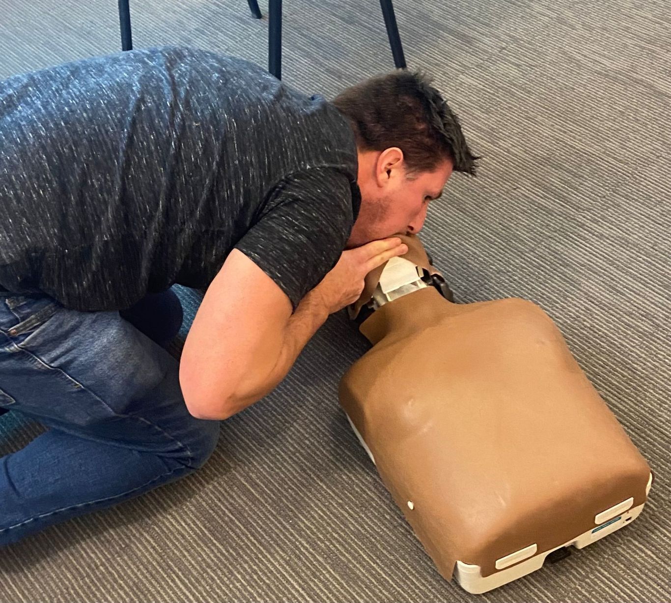 Glasgow First Aid Courses Part of Skills Training Group, it has made a name for itself on its wide range of top-notch public first aid courses and on-site first aid courses