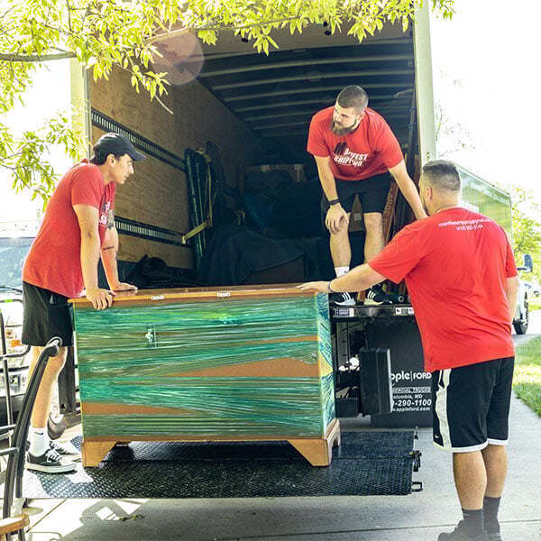 Manifest Shipping is a professional residential and commercial moving company founded in 2017 by Andrew Garland and Eric Pelfrey.