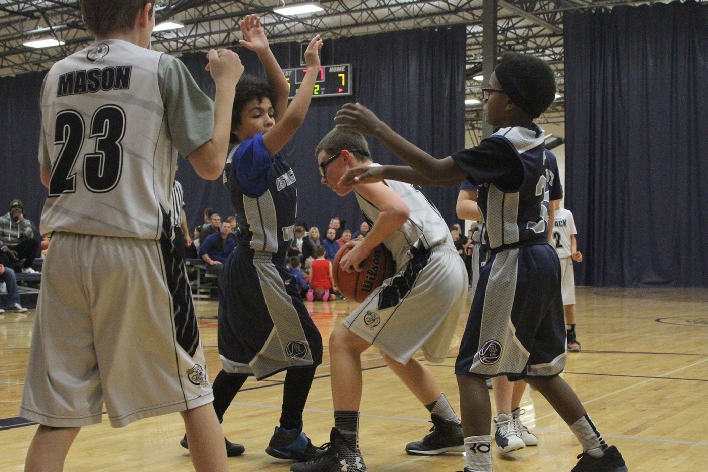 The Chicago Youth Basketball Network (CYBN) is one of Chicago’s most recognized and active youth basketball organizations.