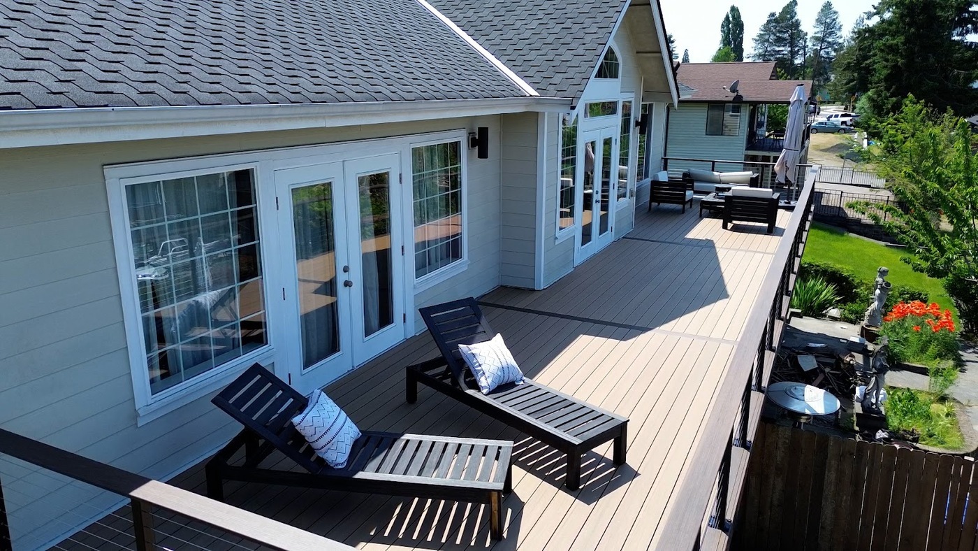 Fresh View Construction is the leading deck builder in Tacoma, WA, known for its impeccable workmanship.