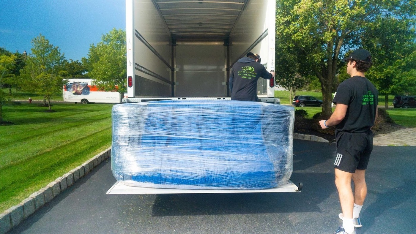 The fully licensed and insured moving company has become the go-to name for the people of New Jersey and surrounding areas because of its reliable services and solid customer support.