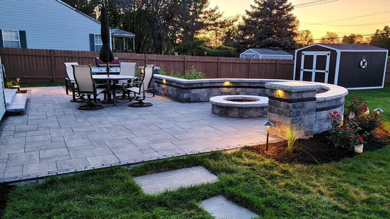 The locally owned and family-run business in the Bay Area has earned clients' trust by bringing their visions to life with its top-notch landscaping services and solid customer support.