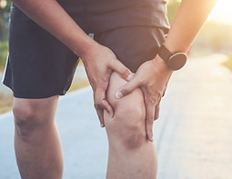 With a legacy of over 30 years in pain management, Ascend Pain & Wellness offers a comprehensive array of treatments for chronic pain conditions, emphasizing genicular artery embolization for knee osteoarthritis and chronic knee pain.