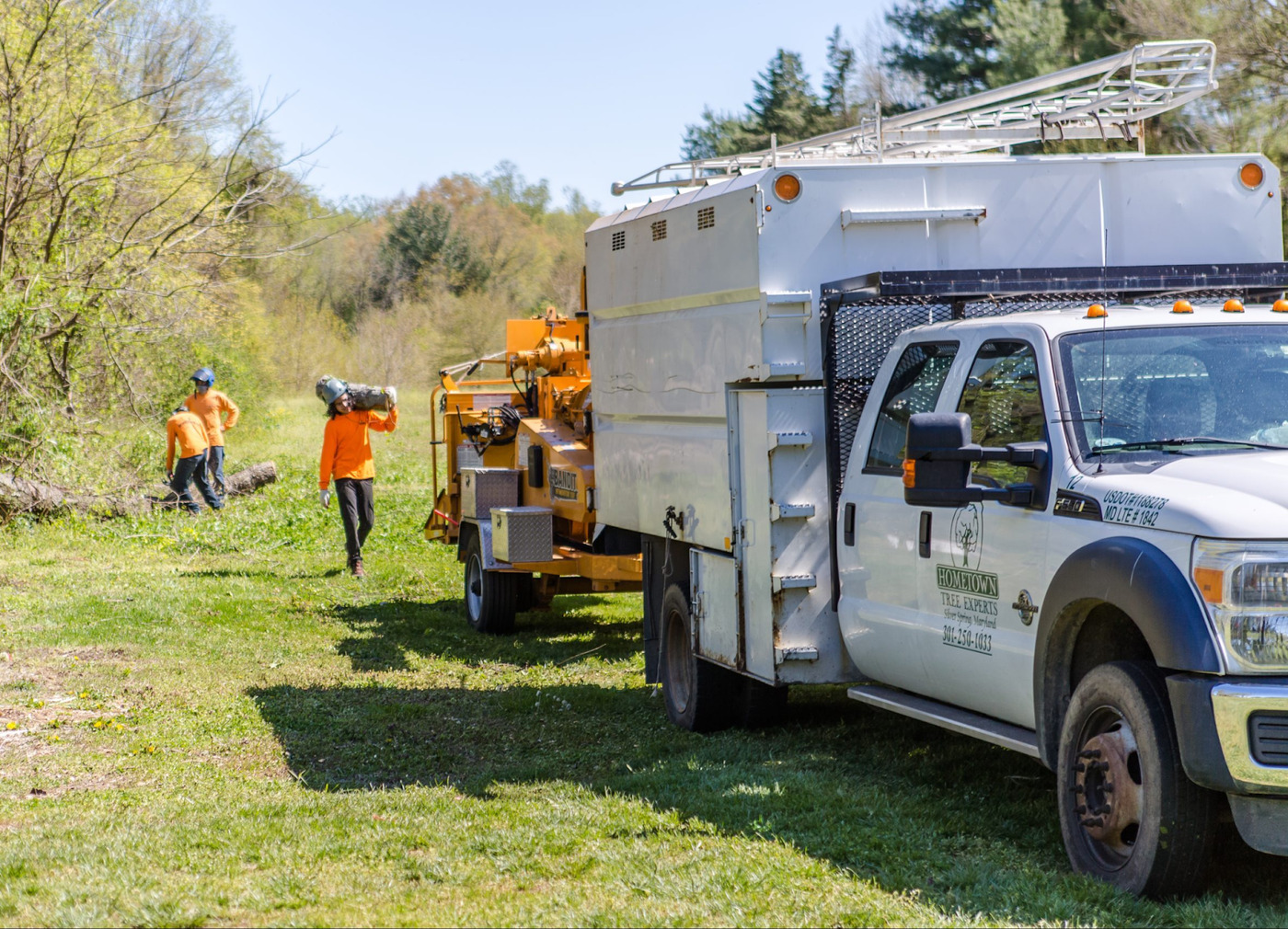 Hometown Tree Experts is a leading provider of professional tree care services based in Burtonsville, Maryland.