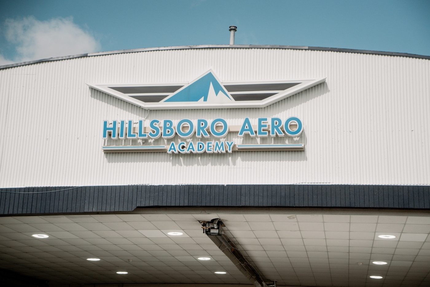 For four decades, thousands of pilots from more than 75 countries have started their career training with  Hillsboro Aero Academy.