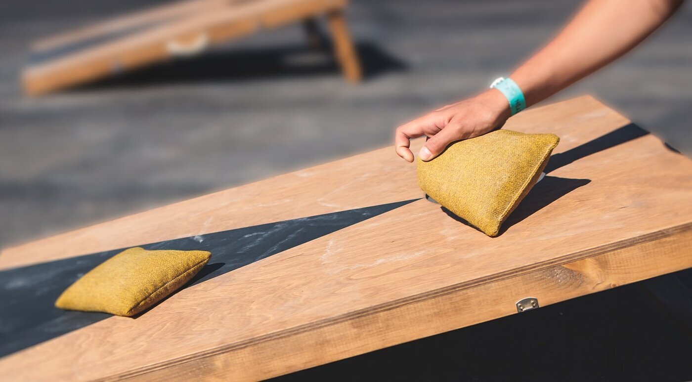 cornhole game
