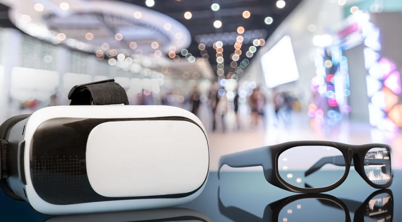 VR goggles and AR glasses at tradeshow