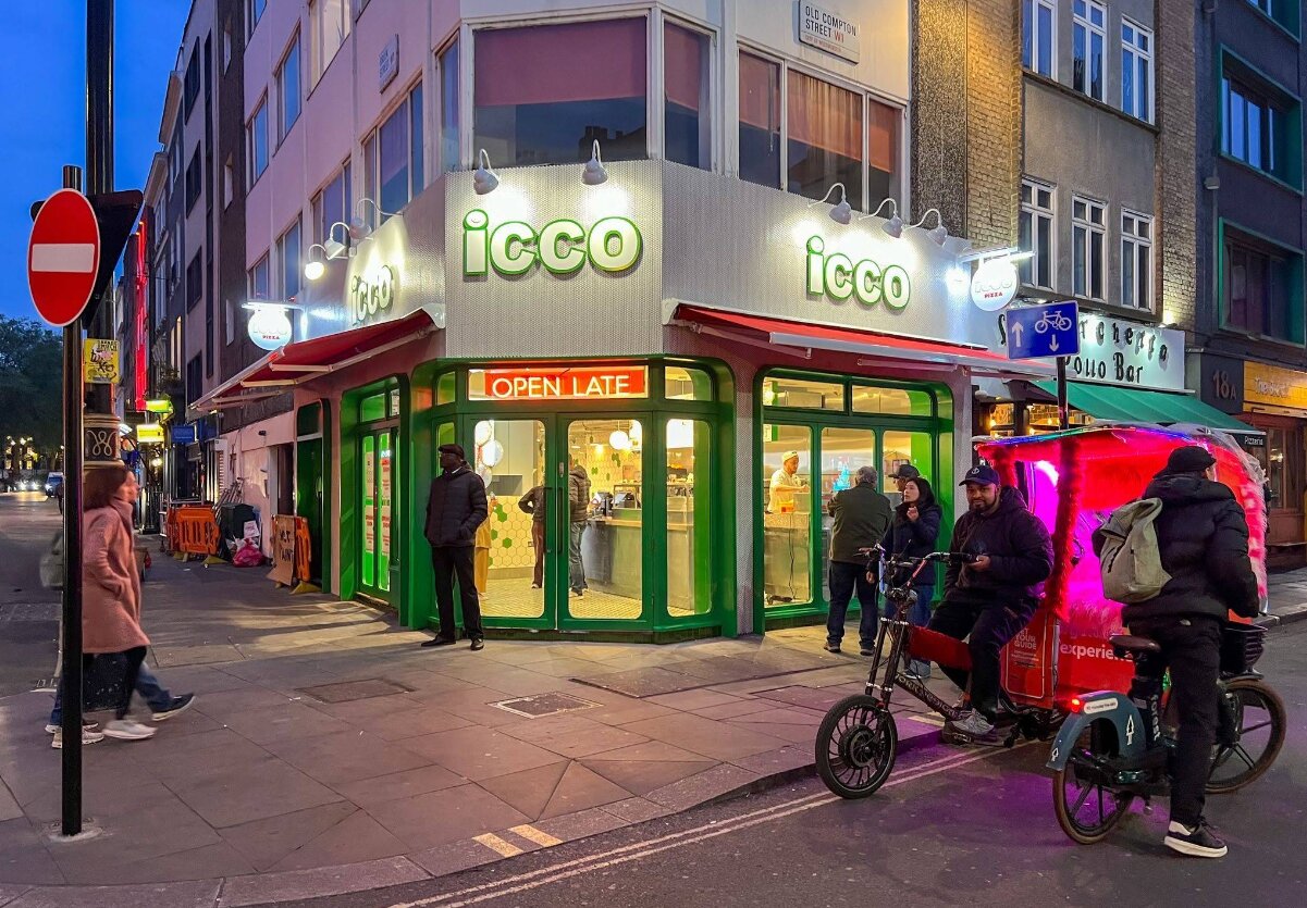 ICCO’s approach to pizza is rooted in method and discipline.