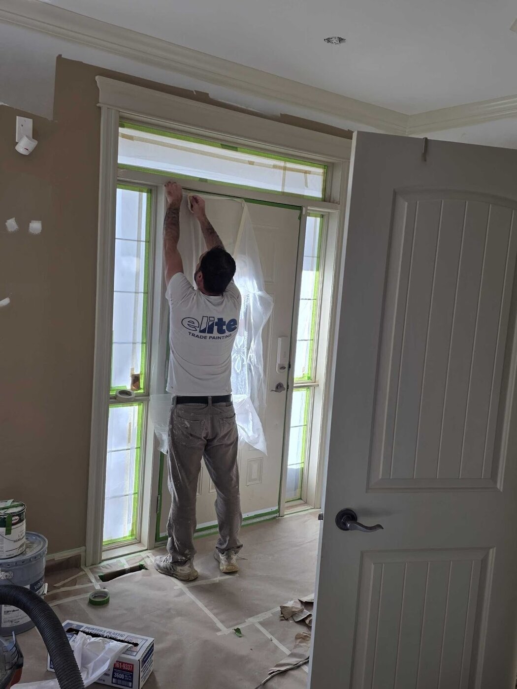 Elite Trade Painting Calgary is a professional painting company serving residential and commercial clients across Southern Alberta.