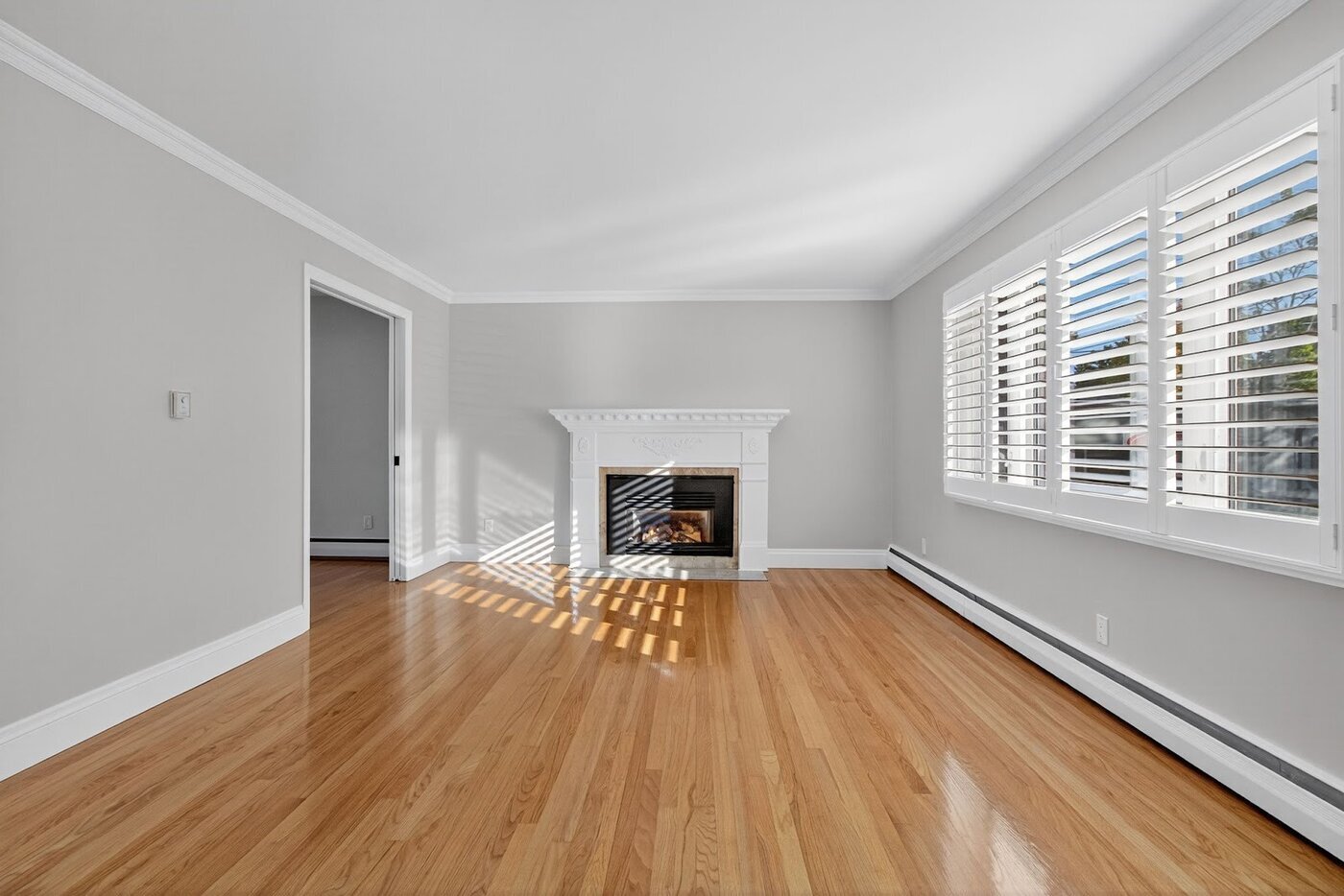 Elite Trade Painting Moncton provides professional residential and commercial painting services across Moncton and surrounding communities.