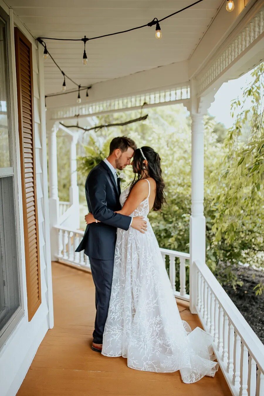 Briar Barns Event Space is a West Michigan wedding and event venue based on a historic 1870s estate in Sparta, Michigan.