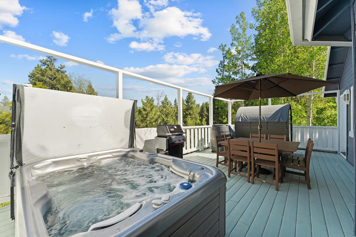 Yeti Cohosting is a Truckee-based vacation rental CoHosting company founded by Ken and Danielle Dailey.