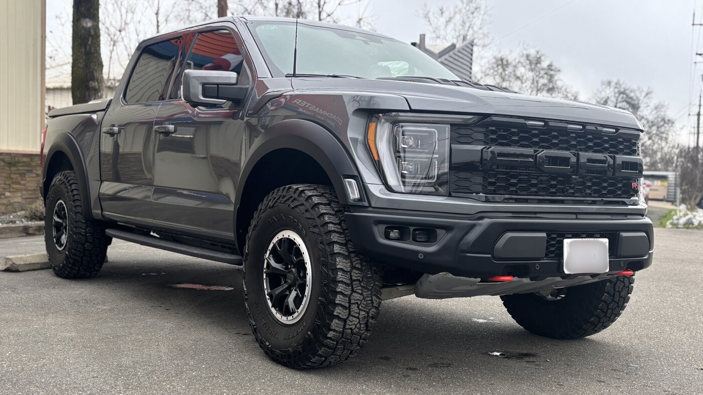 oachmaster Collision operates as a full-service collision repair facility in Redding, California, built on five decades of expertise in vehicle restoration following accident damage.