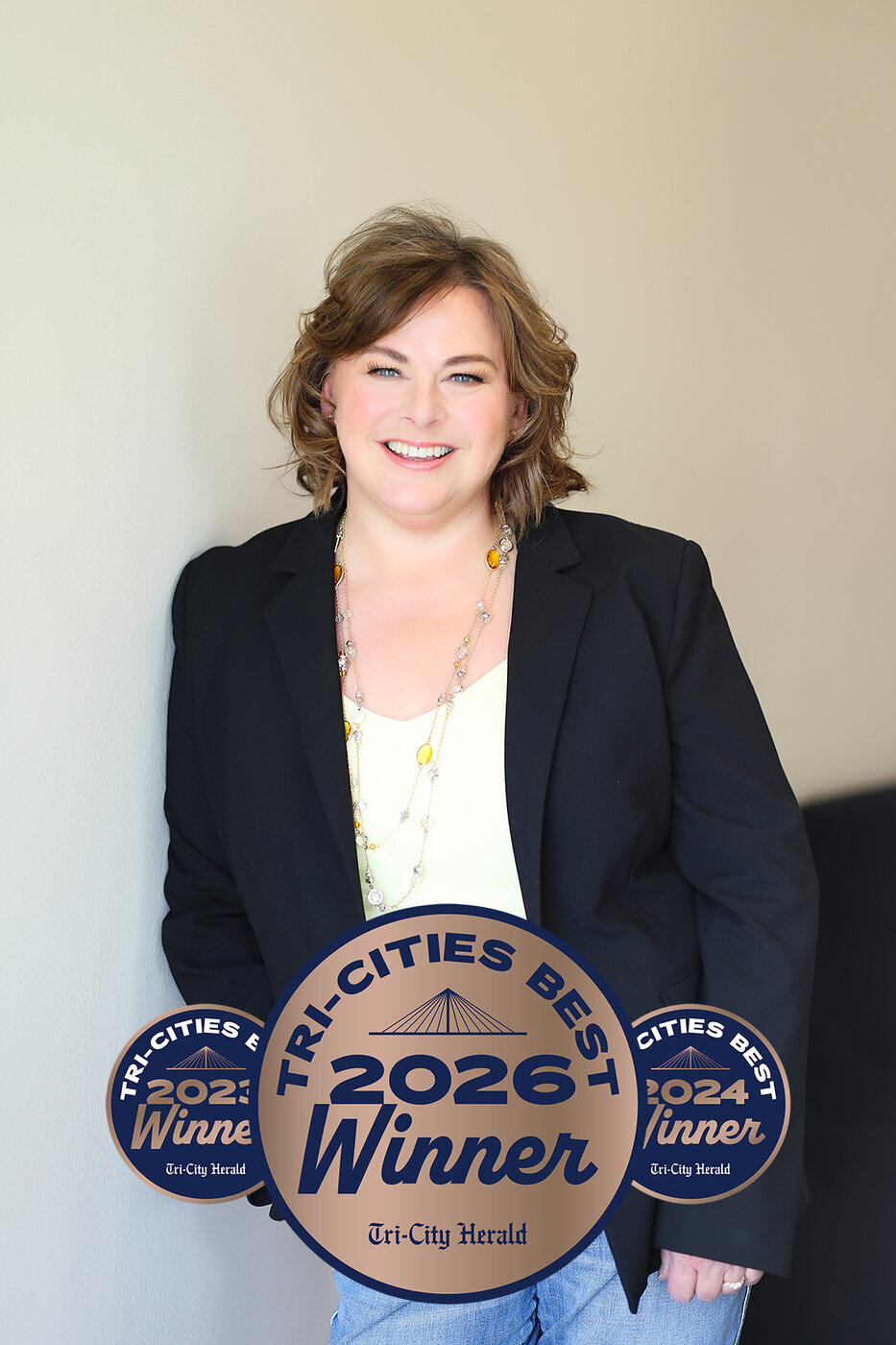 Cari McGee is an award-winning Tri-Cities Realtor® who’s sold more than 650 homes since 2004.