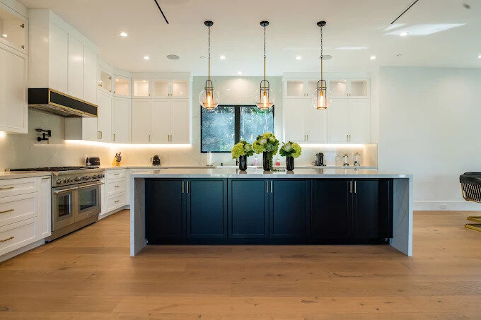 The Experts - Kitchen And Bathroom Remodeling operates as a licensed home improvement contractor delivering comprehensive construction and renovation services throughout the Dallas area.