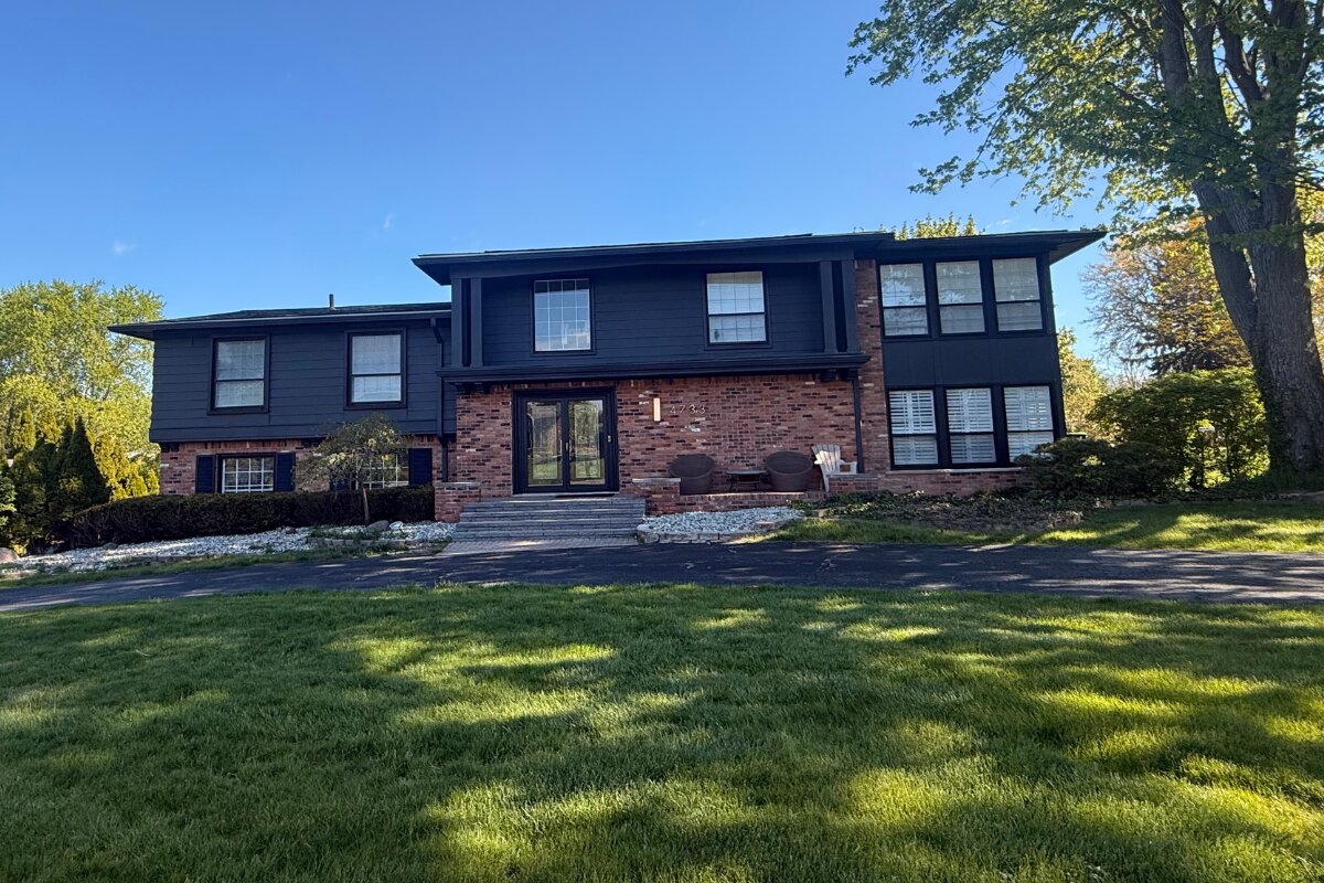RDP Pro Paint, LLC is a professional painting company serving Wixom, Milford, and the surrounding Southeast Michigan region from locations in Milford and Oak Park.