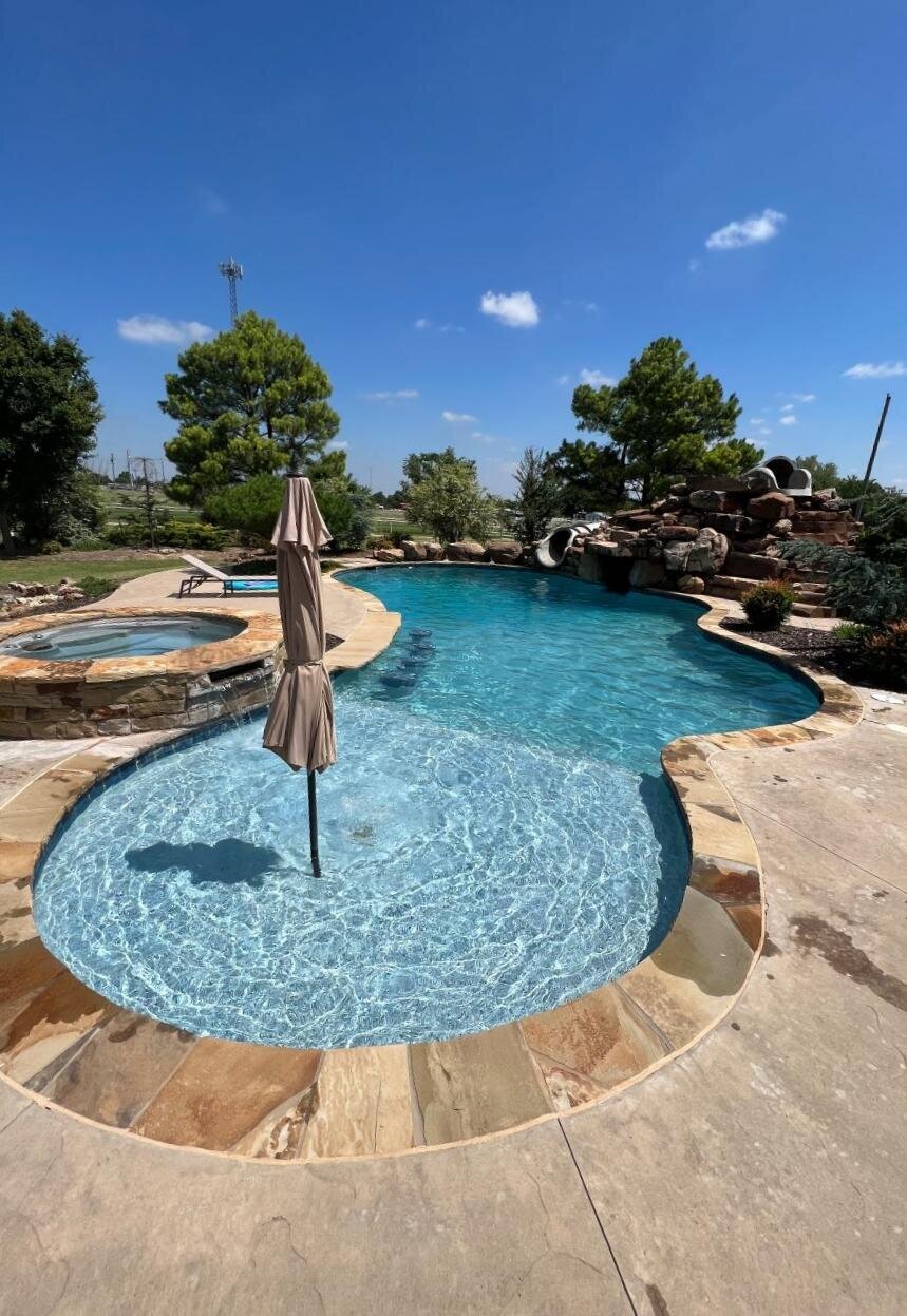 Prairie Sky Pools is a locally-owned pool service company based in Blanchard, Oklahoma, dedicated to providing custom construction, maintenance, repairs, and seasonal winterization across central Oklahoma.