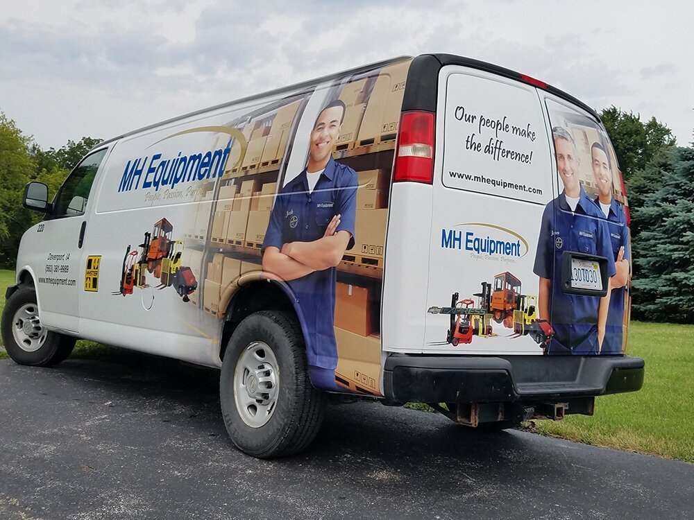 MH Equipment is one of the largest and most trusted material handling dealers in the United States, with over 30 locations and more than 1,100 employees serving customers across 10 states throughout the Midwest and East.