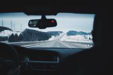 Winter‌ ‌Driving‌ ‌Safety‌ ‌Tips‌ ‌and‌ ‌Stats‌