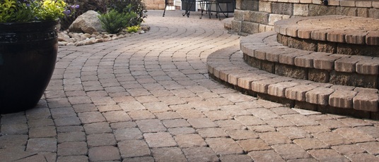 San Fernando Valley Paver Company Educates -  How to Select Best Pavers for Your Driveway?