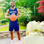 Basketball Icon Kevin Major 