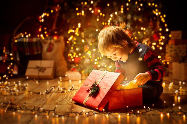  5 Meaningful christmas Gifts For Little Kids by ibuygreat