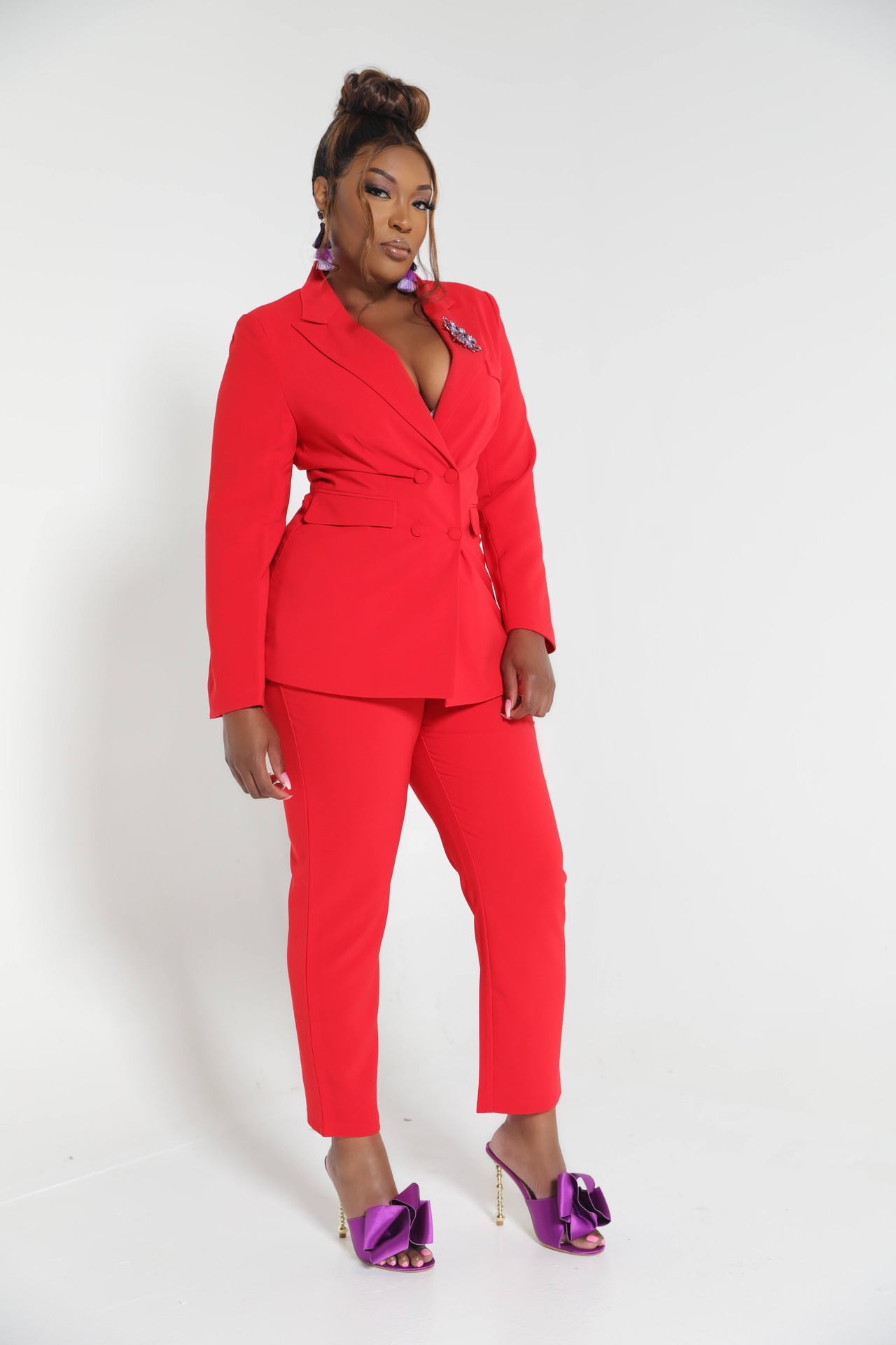 Renowned Expert Raneisha "Ms. Classy" Toombs Empowers Individuals to