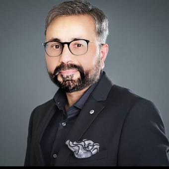 Rated Best Lawer SEO Marketing Expert Qamar Zaman 
