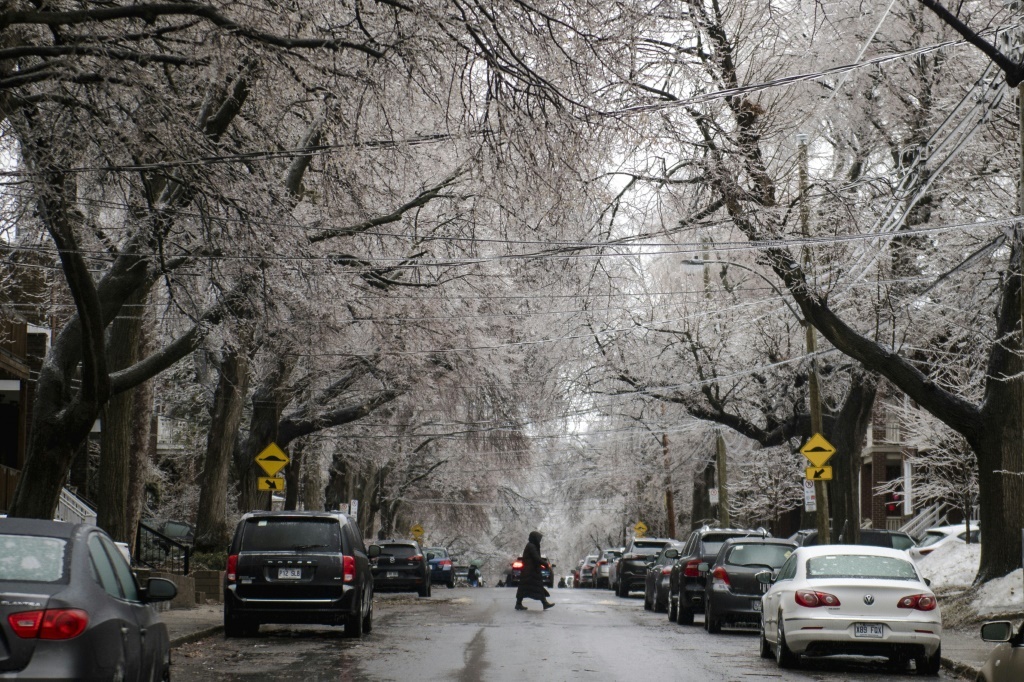 Quebec ice storm leaves two dead, million without power